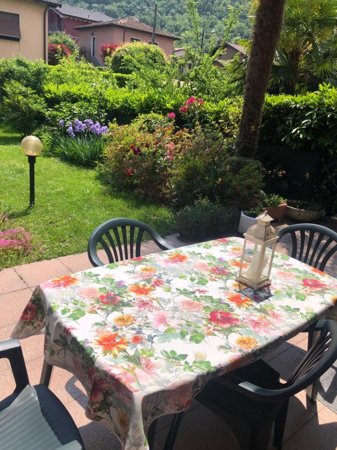 Casa Tiziana Villa Lavena Ponte Tresa Buitenkant foto